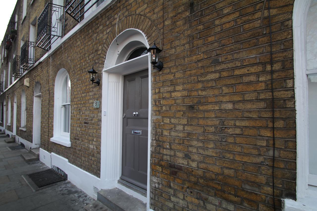 New And Cosy Rooms Sidney Square London Exterior photo